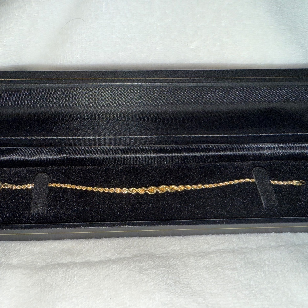 Gold bracelet
